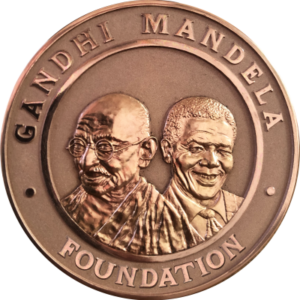 Idén a Dalai Lámának ítélték a Gandhi Mandela-díjat