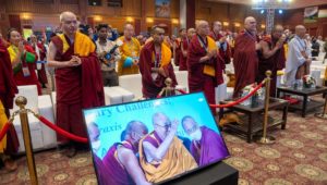 Az első Globális Buddhista Csúcstalálkozó