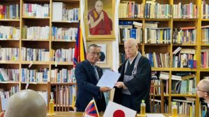 Japán szerzetesek tiltakozása Tibet kínai elnyomása ellen